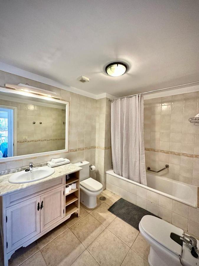 Sunny Apartment & Heated Pool Los Cristianos  Bagian luar foto